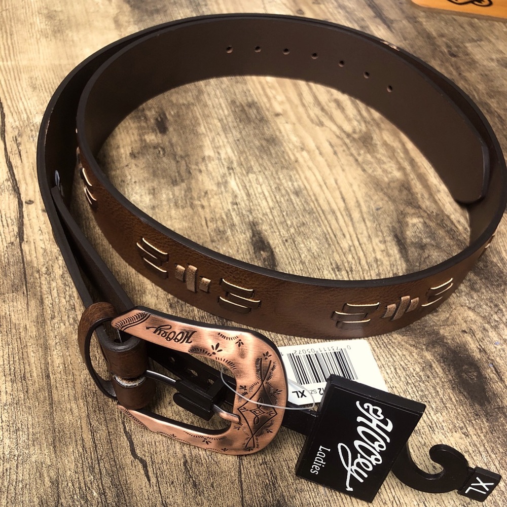 Hooey Ladies Western Belt! Size XL. Still has tags on!